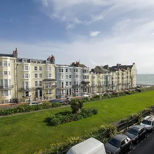 New Steine - Sea View - By Lets Apartment Brighton
